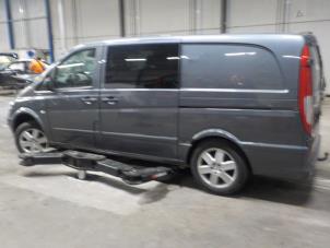 Dynamo van een Mercedes Vito 2010