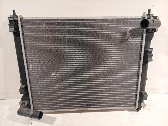 Usagé Radiateur Nissan Pulsar Prix € 40,00 Règlement à la marge proposé par Van der Ven Autorecycling B.V.