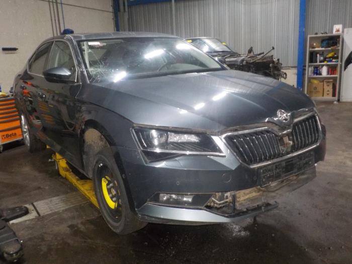 AGR Ventil van een Skoda Superb 2016