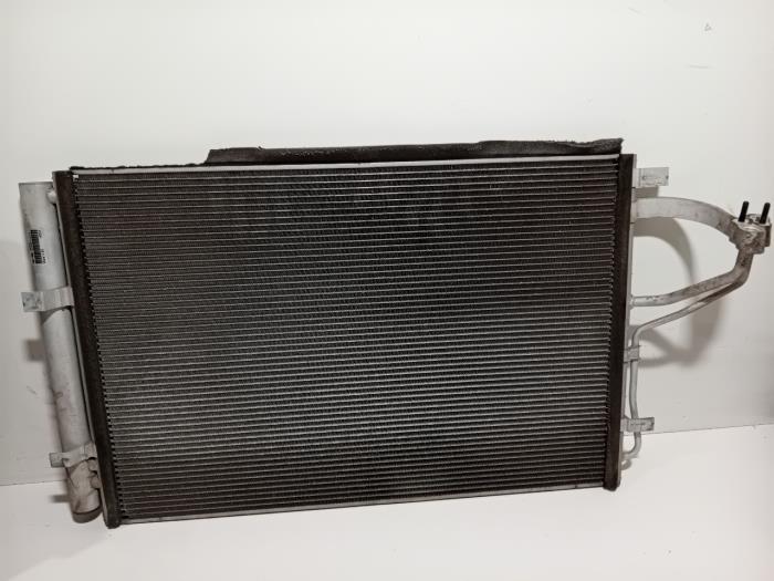 Begagnade AC-radiator Kia Pro Ceed Pris € 75,00 Marginaltabell erbjuds av Van der Ven Autorecycling B.V.