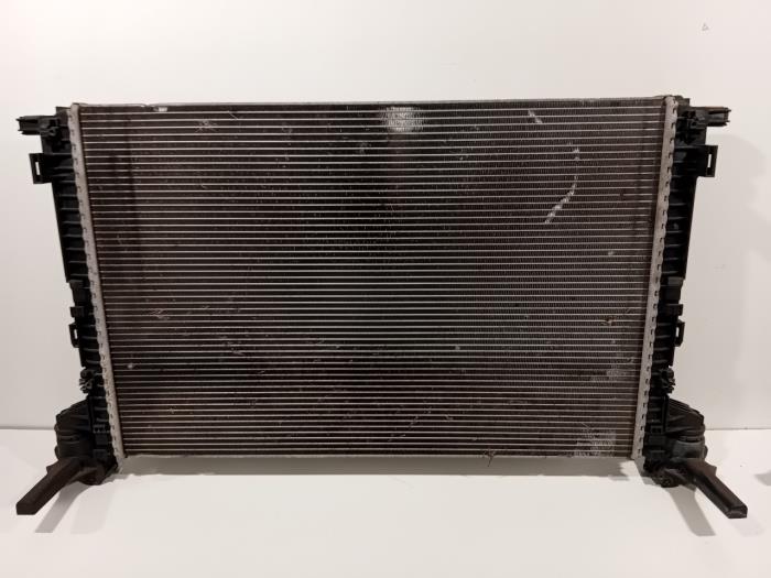 Used Radiator Audi Q5 Price € 376,00 Margin scheme offered by Van der Ven Autorecycling B.V.