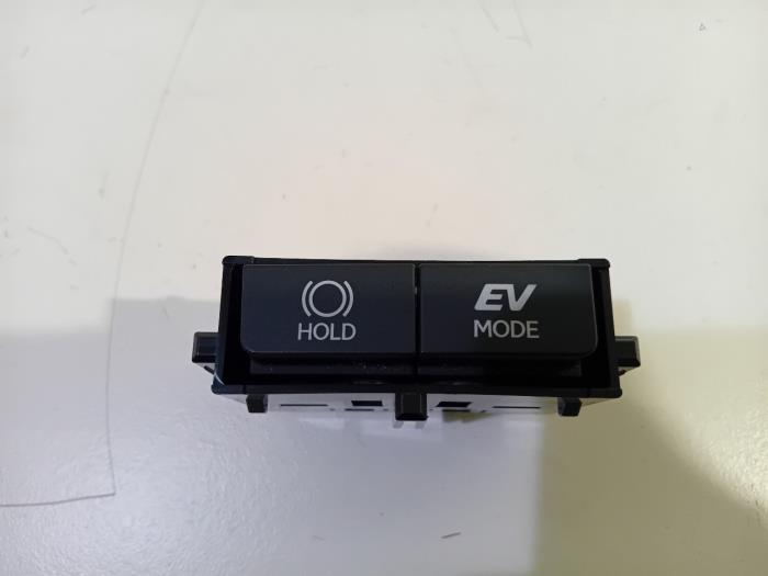 Usados Interruptor Lexus ES Precio € 31,00 Norma de margen ofrecido por Van der Ven Autorecycling B.V.