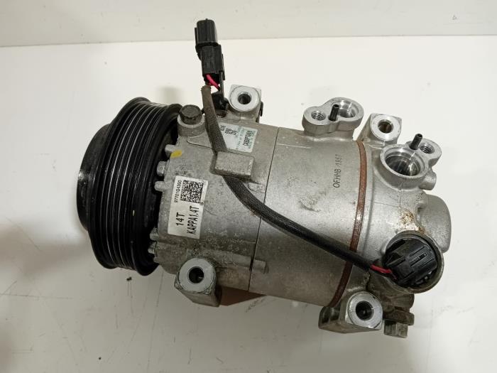 Usagé Compresseur de clim Kia XCeed Prix € 138,00 Règlement à la marge proposé par Van der Ven Autorecycling B.V.