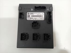 Używane Sterownik Body Control Audi RS5 Cena € 60,00 Procedura marży oferowane przez Van der Ven Autorecycling B.V.