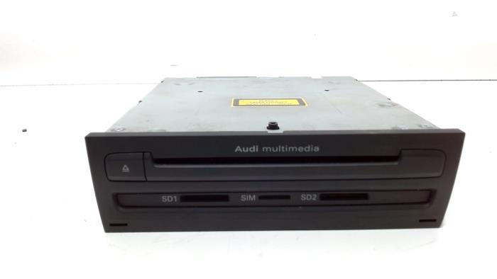 Usagé Module navigation Audi A8 Prix € 220,00 Règlement à la marge proposé par Van der Ven Autorecycling B.V.