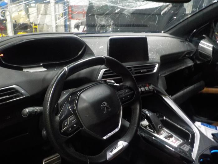 Engine management computer from a Peugeot 3008 2018