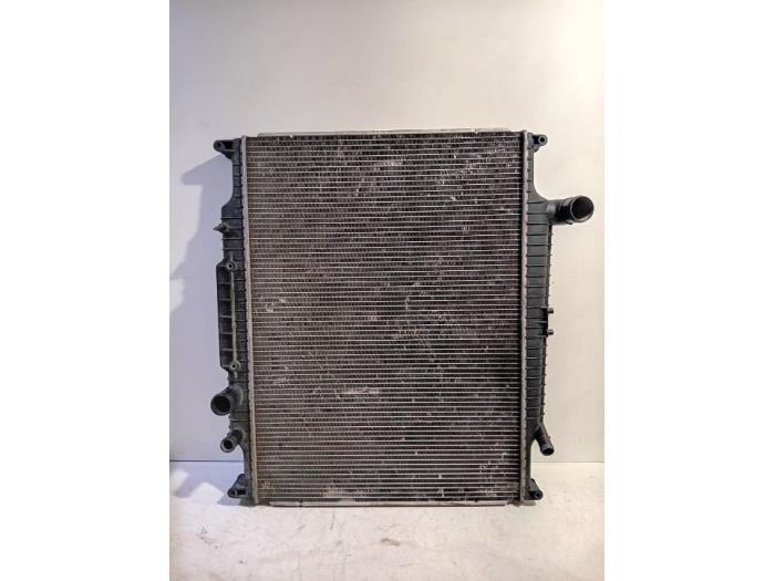 Used Radiator Landrover Range Rover Sport Price € 40,00 Margin scheme offered by Van der Ven Autorecycling B.V.