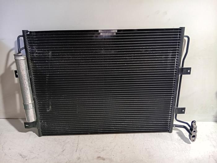 Begagnade AC-radiator Landrover Range Rover Sport Pris € 75,00 Marginaltabell erbjuds av Van der Ven Autorecycling B.V.