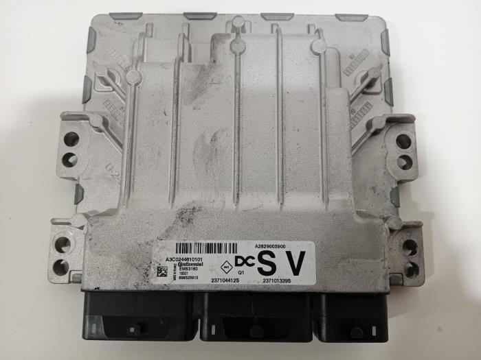 Used Engine management computer Renault Grand Scenic Price € 193,00 Margin scheme offered by Van der Ven Autorecycling B.V.