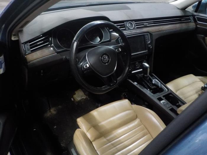 Computer, miscellaneous from a Volkswagen Passat 2015
