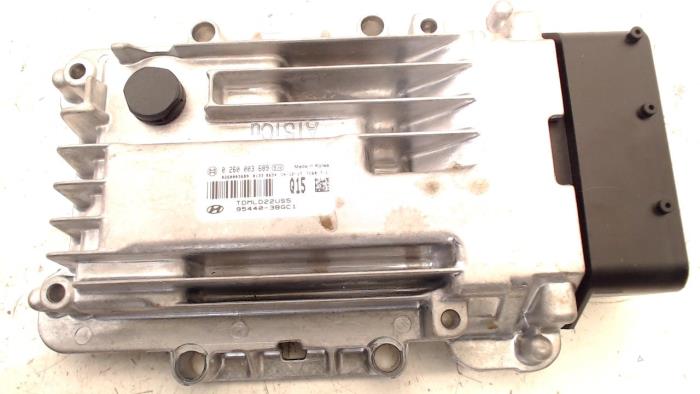Used Automatic gearbox computer Hyundai Santafe Price € 156,00 Margin scheme offered by Van der Ven Autorecycling B.V.