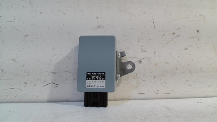 Used Injection computer Toyota Funcruiser Price € 50,00 Margin scheme offered by Van der Ven Autorecycling B.V.