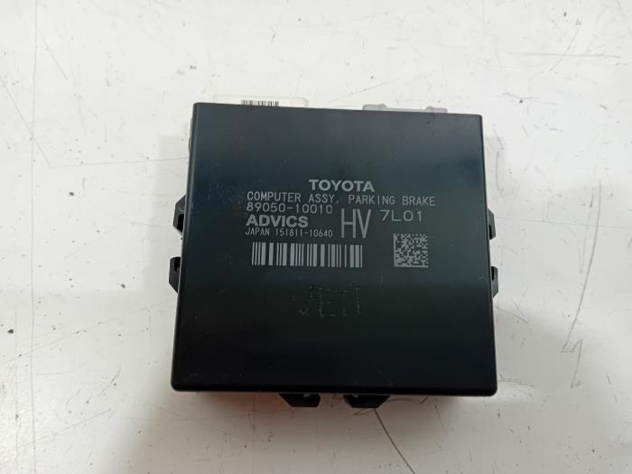 Używane Modul hamulca postojowego Toyota C-HR Cena € 30,00 Procedura marży oferowane przez Van der Ven Autorecycling B.V.