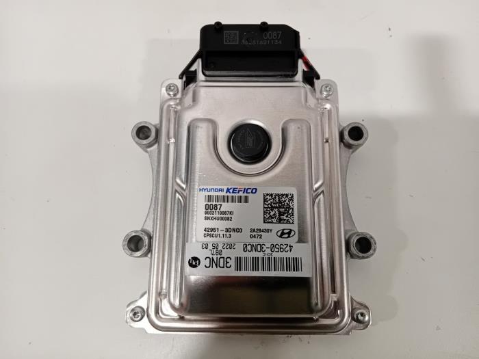 Used Automatic gearbox computer Hyundai Tucson Price € 195,00 Margin scheme offered by Van der Ven Autorecycling B.V.