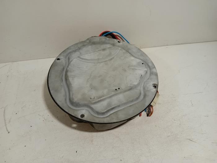 Begagnade Luftpump (fjädring) BMW X5 Pris € 90,00 Marginaltabell erbjuds av Van der Ven Autorecycling B.V.