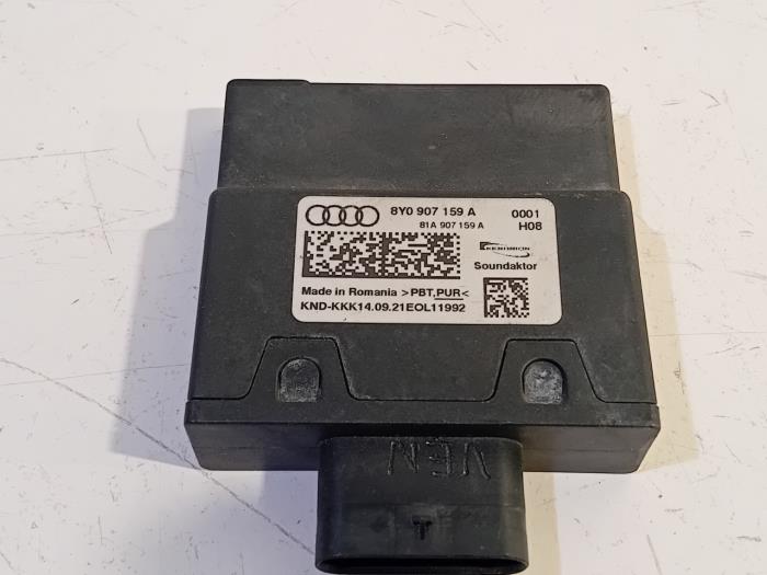 Usagé Ordinateur divers Audi RS3 Prix € 65,00 Règlement à la marge proposé par Van der Ven Autorecycling B.V.