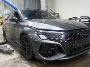 Ordinateur divers d'un Audi RS3 2021