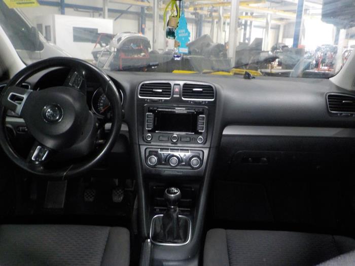 Motor van een Volkswagen Golf 2009