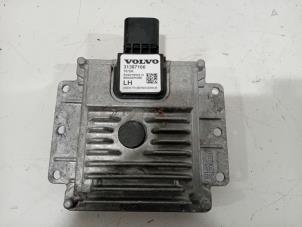Usados Ordenador varios Volvo V40 Precio € 50,00 Norma de margen ofrecido por Van der Ven Autorecycling B.V.