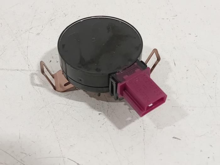 Begagnade Regnsensor Lynk & Co 01 Pris € 26,00 Marginaltabell erbjuds av Van der Ven Autorecycling B.V.