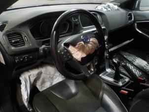 Getriebe van een Volvo V40 2015