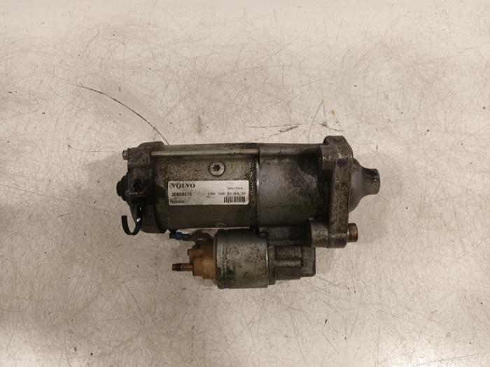 Used Engine management computer Volvo V60 Price € 50,00 Margin scheme offered by Van der Ven Autorecycling B.V.