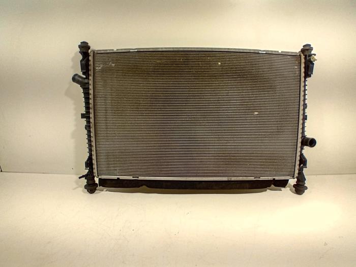 Usagé Radiateur Ford Transit Custom Prix € 111,00 Règlement à la marge proposé par Van der Ven Autorecycling B.V.