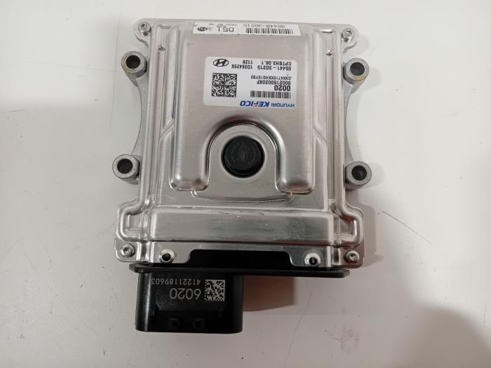Used Automatic gearbox computer Hyundai Tucson Price € 415,00 Margin scheme offered by Van der Ven Autorecycling B.V.