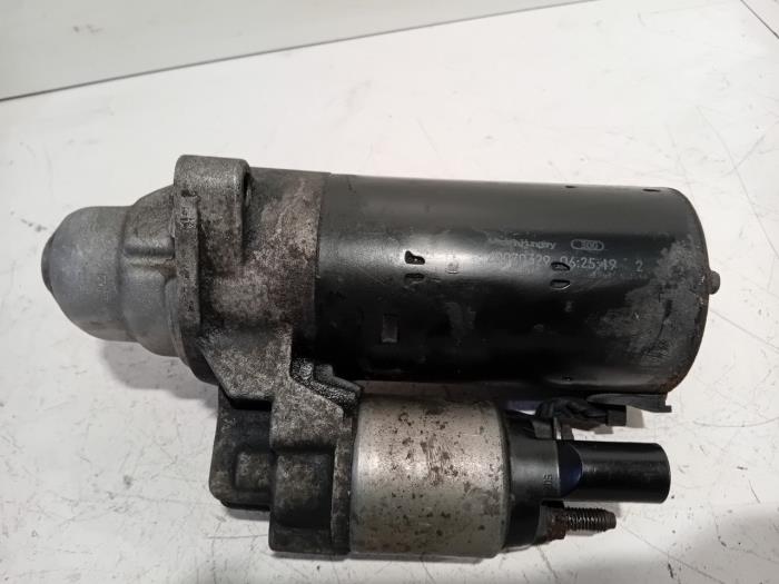 Used Engine management computer Audi A8 Price € 36,00 Margin scheme offered by Van der Ven Autorecycling B.V.