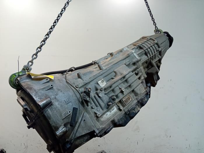 Gebrauchte Getriebe Porsche Cayenne Preis € 599,99 Margenregelung angeboten von Van der Ven Autorecycling B.V.