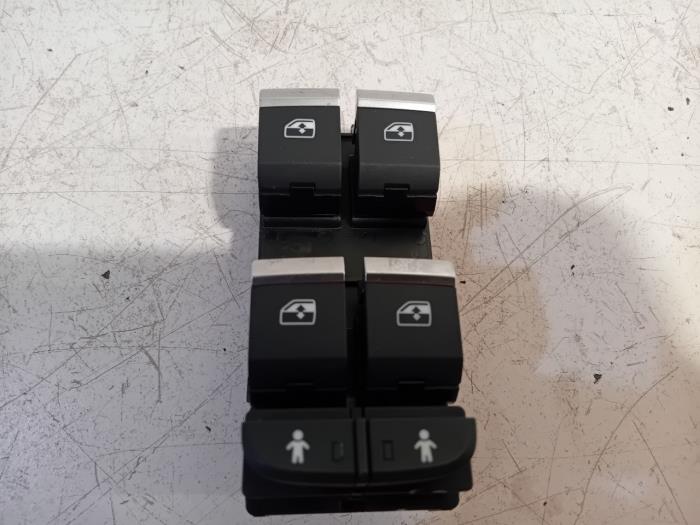 Usados Interruptor de ventanilla eléctrica Audi A5 Precio € 15,00 Norma de margen ofrecido por Van der Ven Autorecycling B.V.