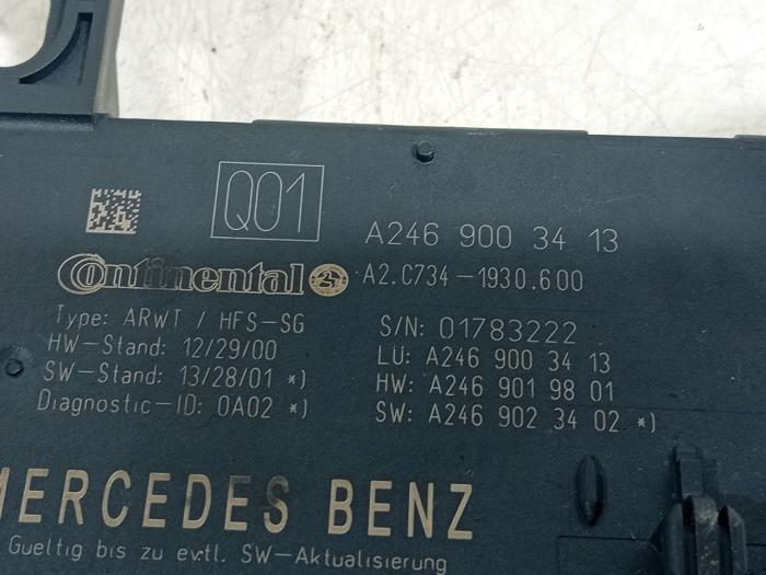 Ordinateur divers d'un Mercedes GLA 2014