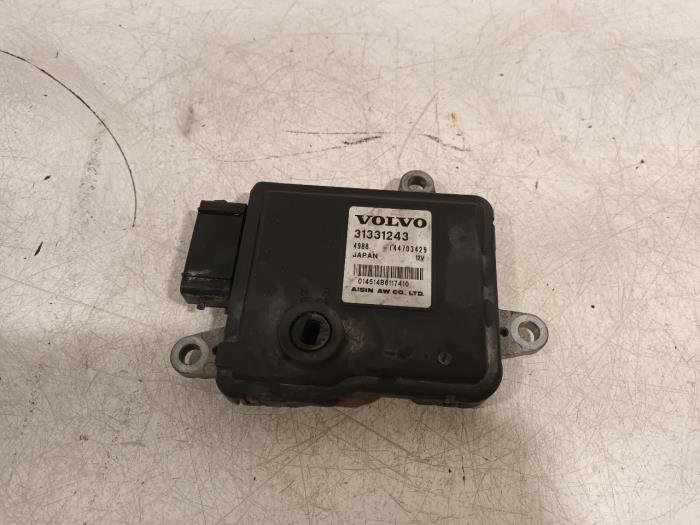 Used Automatic gearbox computer Volvo V60 Price € 296,00 Margin scheme offered by Van der Ven Autorecycling B.V.