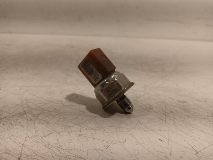 Begagnade Sensor (övriga) Volkswagen Golf Pris € 13,00 Marginaltabell erbjuds av Van der Ven Autorecycling B.V.