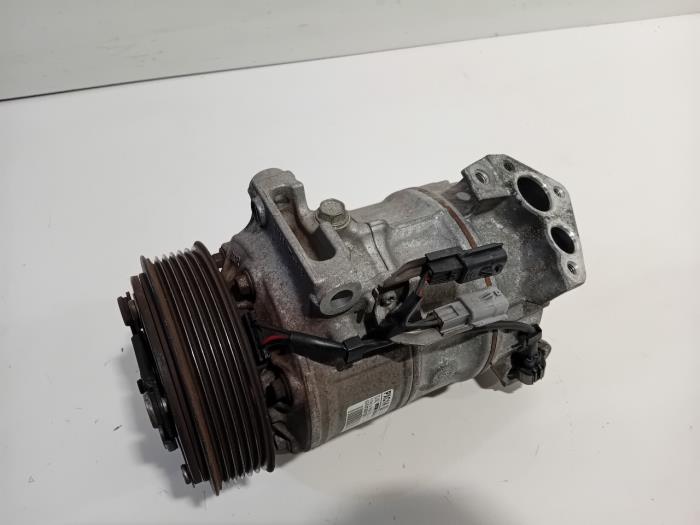 Gebrauchte Klimapumpe Renault Megane Preis € 149,00 Margenregelung angeboten von Van der Ven Autorecycling B.V.