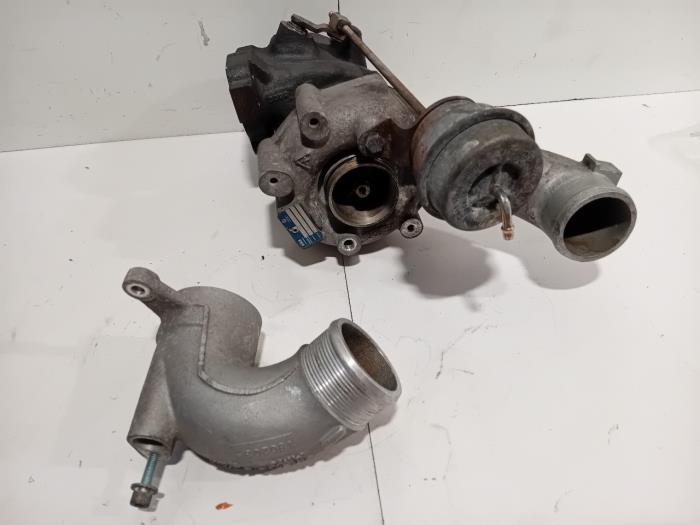 Usagé Turbo Audi RS6 Prix € 324,99 Règlement à la marge proposé par Van der Ven Autorecycling B.V.