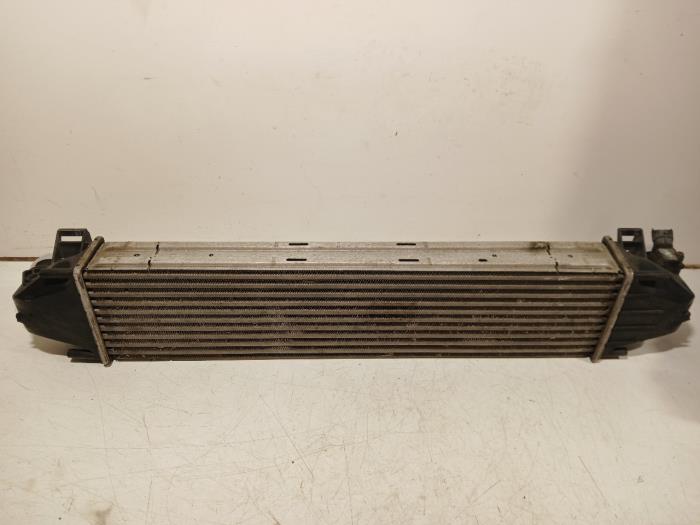 Usados Intercooler Volvo S60 Precio € 50,00 Norma de margen ofrecido por Van der Ven Autorecycling B.V.