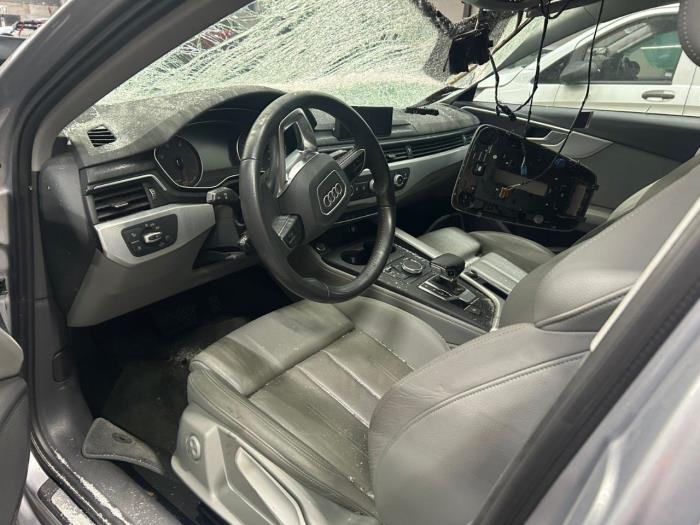 Motor van een Audi A4 2018