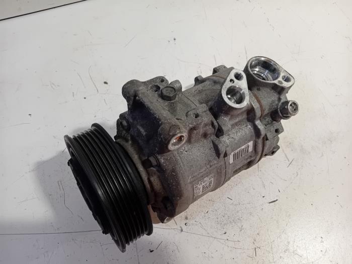 Usagé Compresseur de clim Audi A4 Prix € 79,99 Règlement à la marge proposé par Van der Ven Autorecycling B.V.