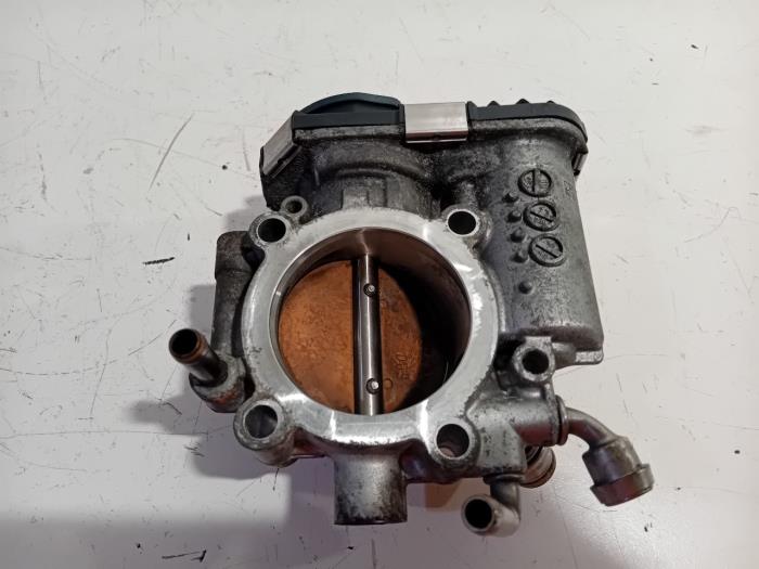 Gebrauchte Drosselklappengehäuse Opel Insignia Preis € 27,50 Margenregelung angeboten von Van der Ven Autorecycling B.V.