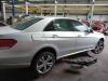 Ekran lewy przód z Mercedes E-Klasse 2013