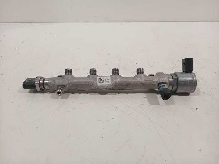 Usagé Système d'injection Skoda Octavia Prix € 65,00 Règlement à la marge proposé par Van der Ven Autorecycling B.V.