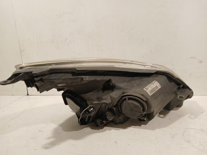 Headlight, left Opel Corsa - 13392705