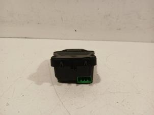 Tempomat Sensor van een Volkswagen E-Up 2014