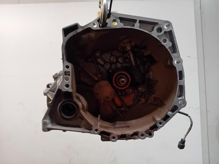 Used Gearbox Peugeot 108 Price € 99,99 Margin scheme offered by Van der Ven Autorecycling B.V.