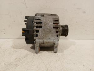 Gebrauchte Dynamo Volkswagen Transporter Preis € 95,00 Margenregelung angeboten von Van der Ven Autorecycling B.V.