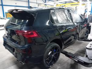 Frontscheibenanzeige van een Volkswagen Golf 2023