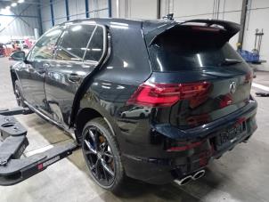 Frontscheibenanzeige van een Volkswagen Golf 2023