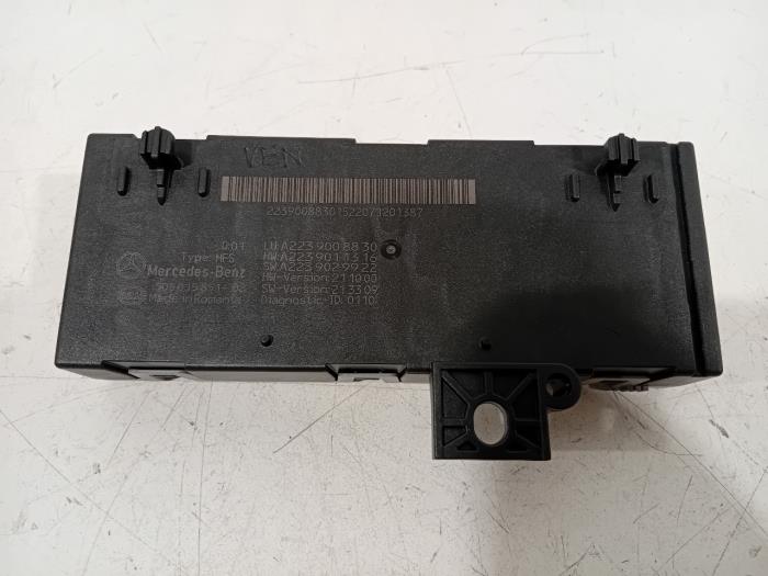 Begagnade Dator (diverse) Mercedes EQE Pris € 85,00 Marginaltabell erbjuds av Van der Ven Autorecycling B.V.