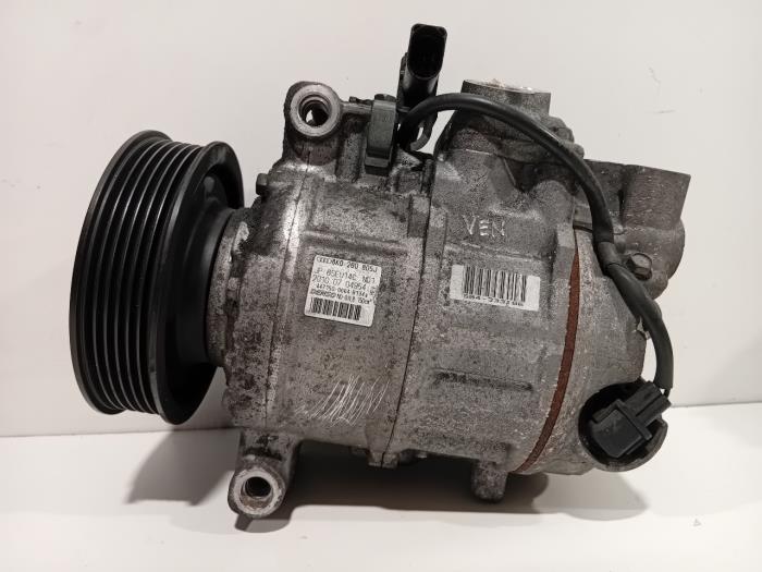 Usagé Pompe clim Audi A4 Prix € 49,99 Règlement à la marge proposé par Van der Ven Autorecycling B.V.